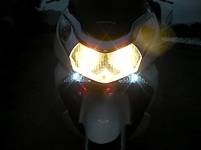 Pcx ポジションライトをledに交換 カスタムライフ