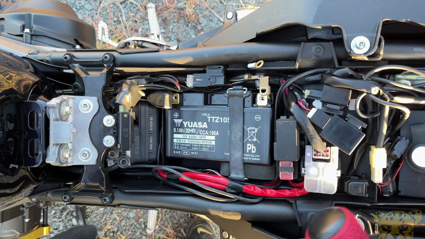 Yuasa ytz10s ttz10s battery 02