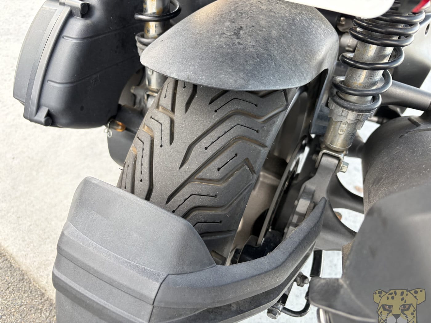 XFORCE TIREREPLACE 6
