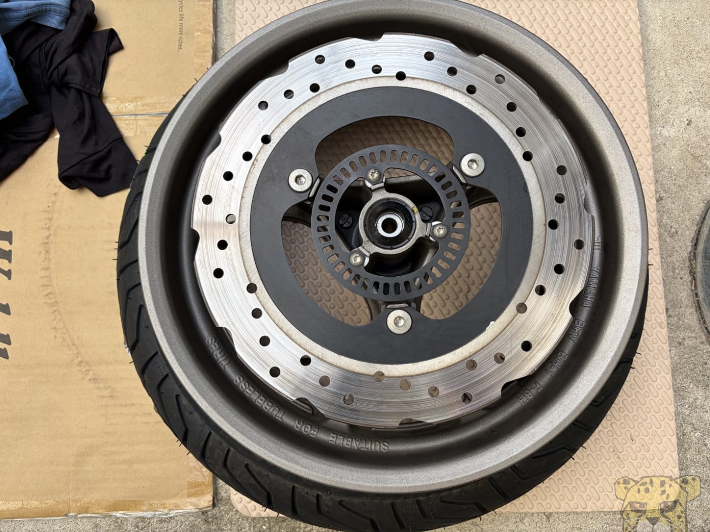 XFORCE TIREREPLACE 8