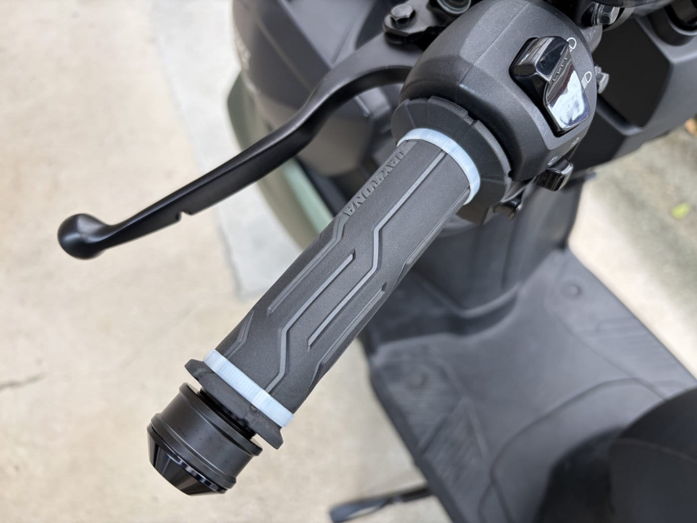 Xforce grip replace 11