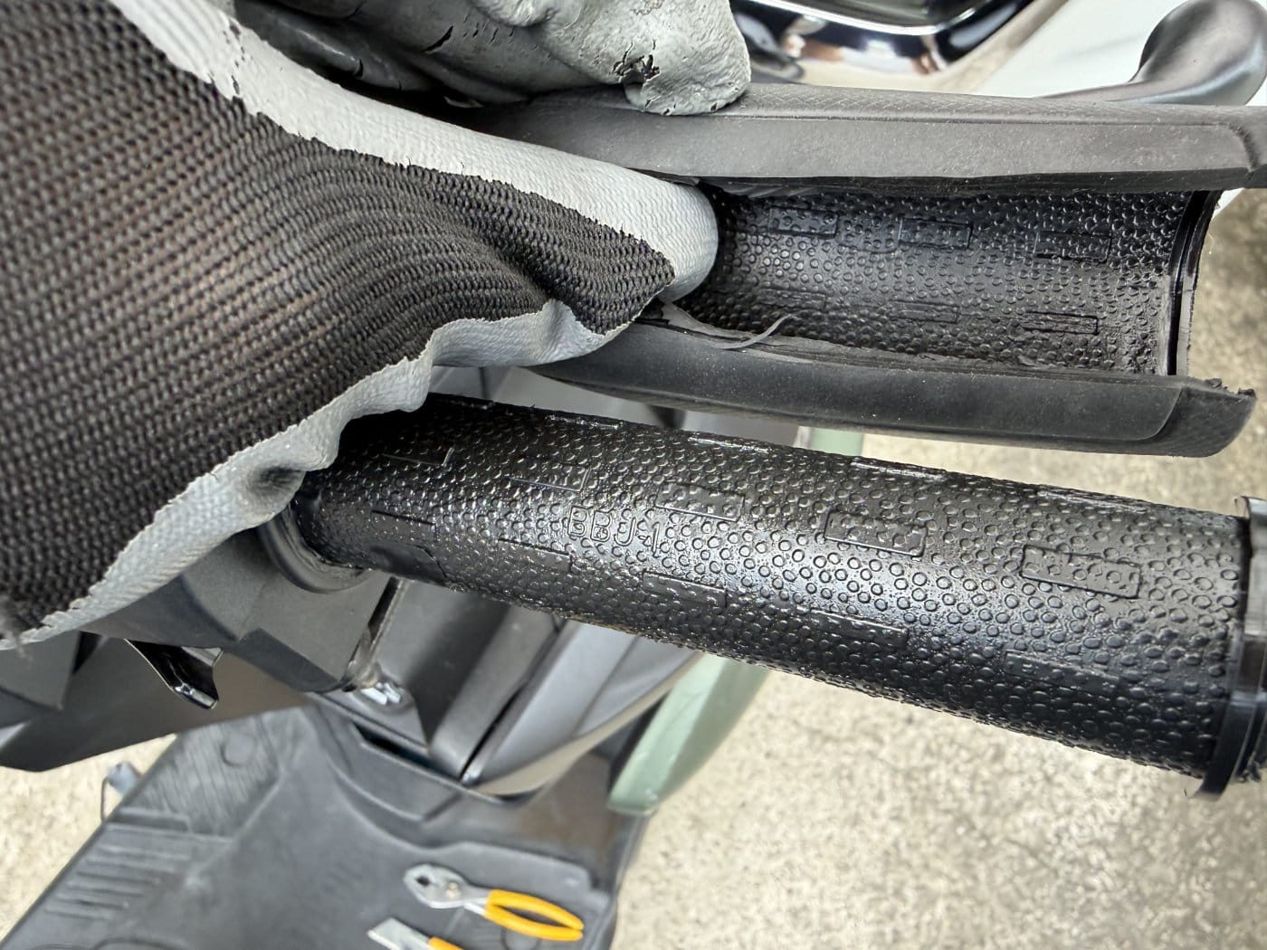 Xforce grip replace 7