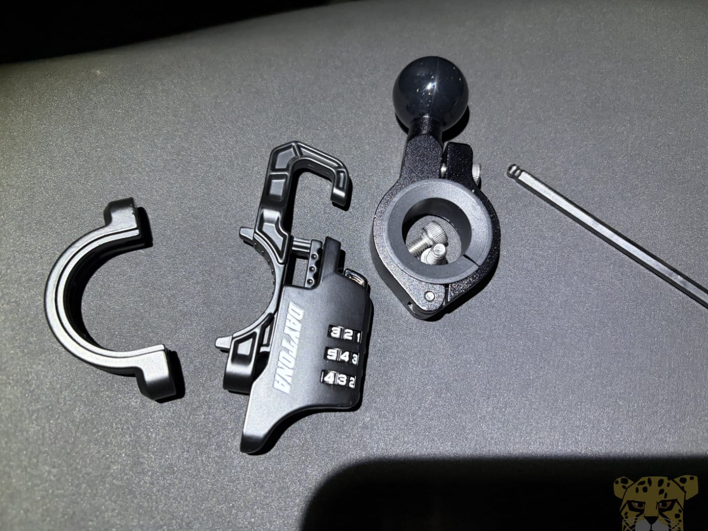 Best helmetlock install 4